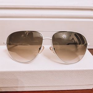 Marc Jacobs white aviator gradient sunglasses